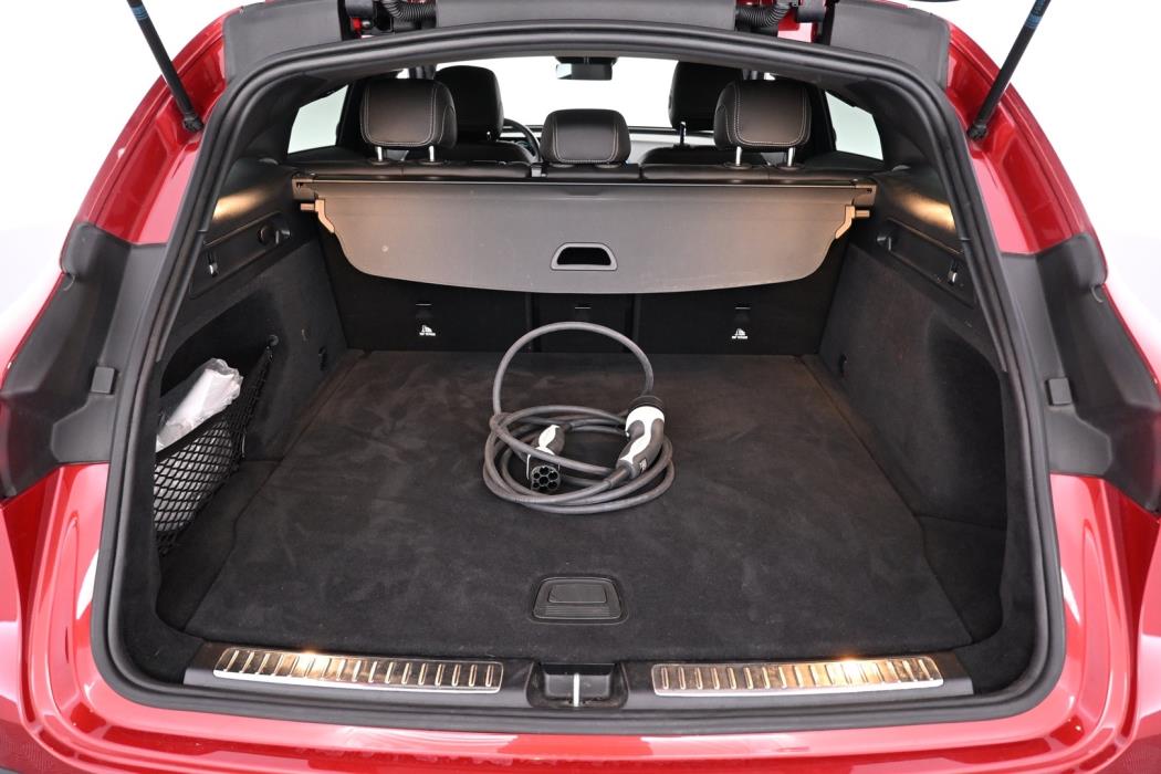 MERCEDES-BENZ EQC 2022