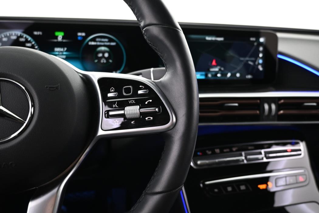 MERCEDES-BENZ EQC 2022