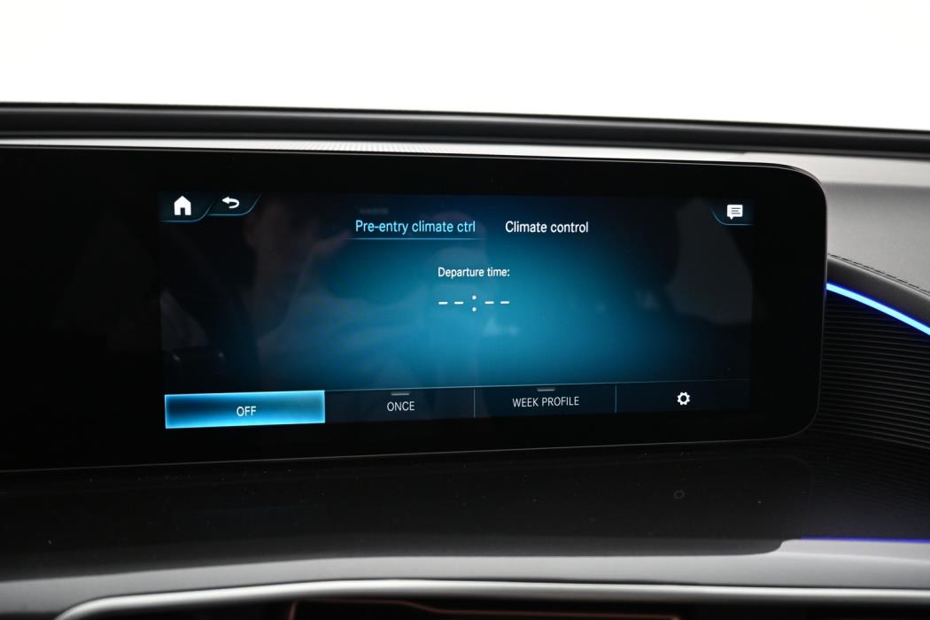 MERCEDES-BENZ EQC 2022