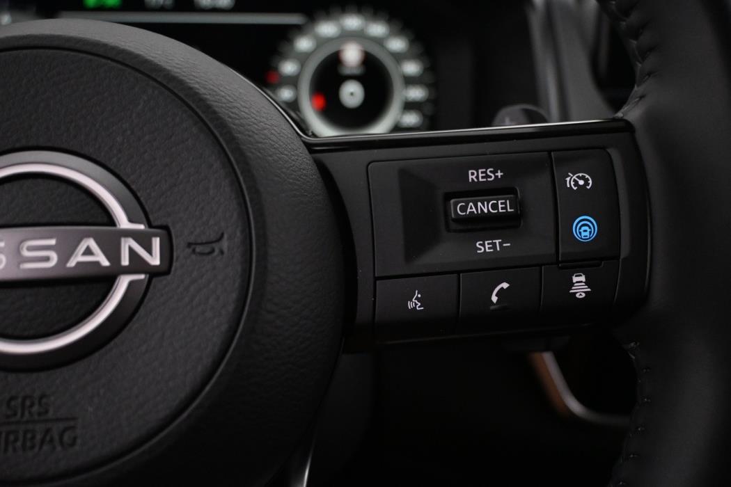 NISSAN Qashqai 2025