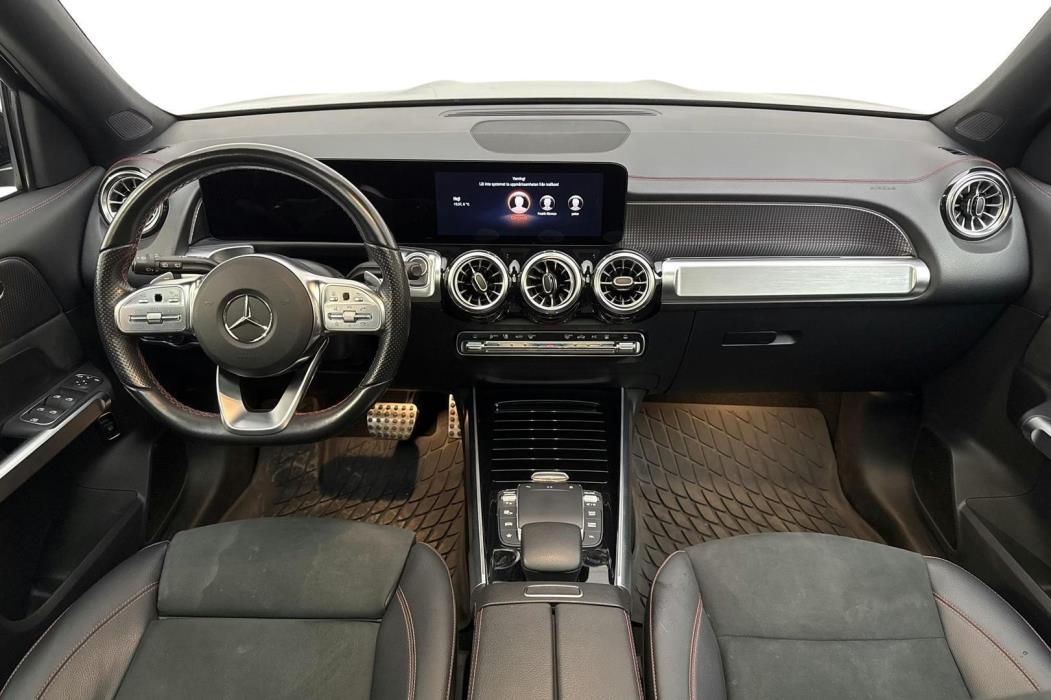 MERCEDES-BENZ EQB 2023