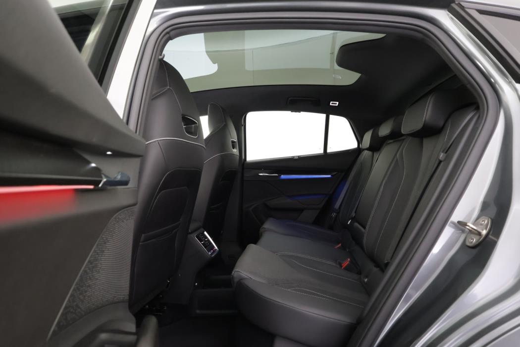 SKODA Enyaq 2023