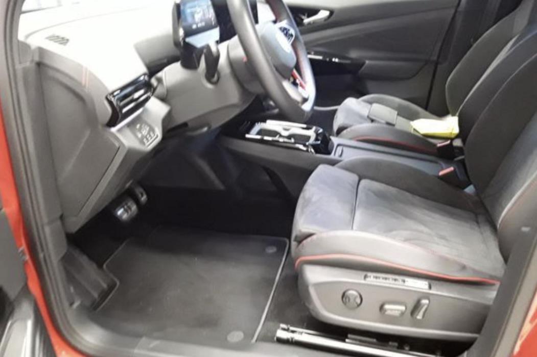 VOLKSWAGEN ID.4 2024