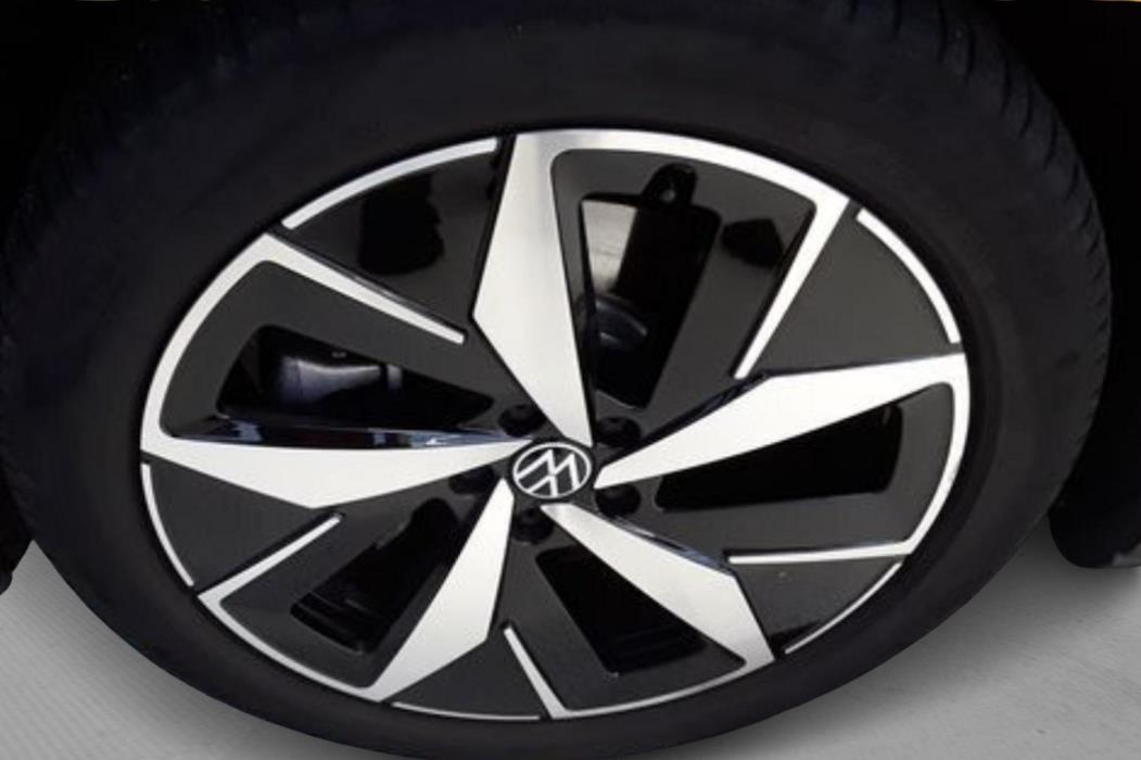 VOLKSWAGEN ID.4 2024