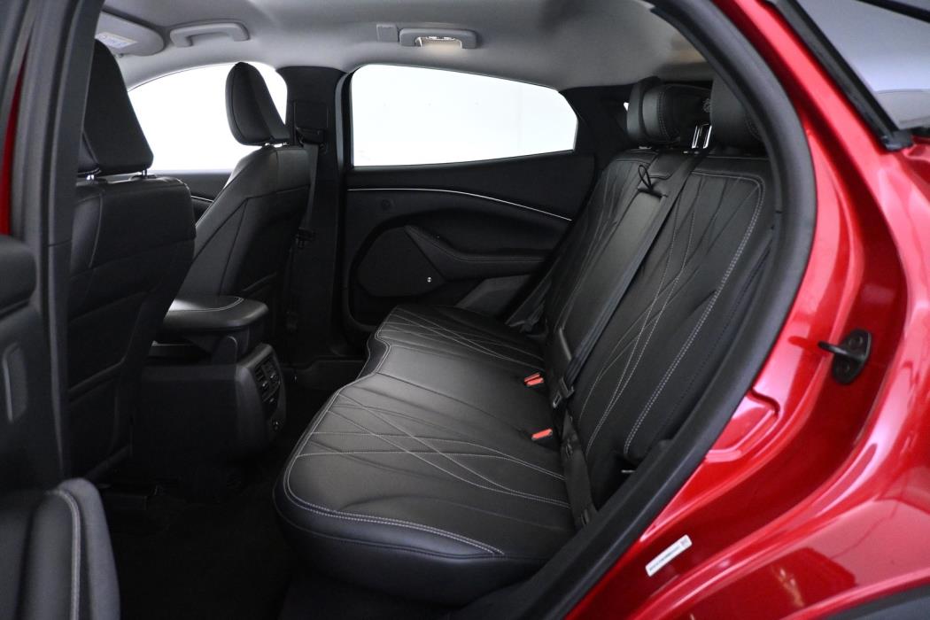 FORD Mustang Mach-E 2021