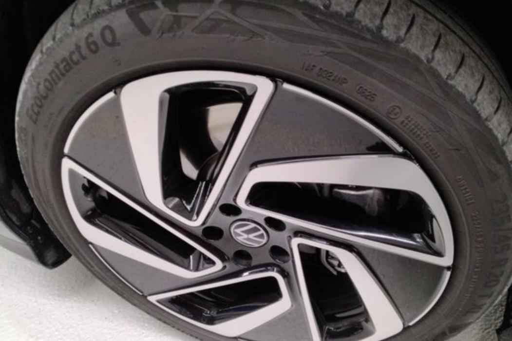 VOLKSWAGEN ID.7 2025