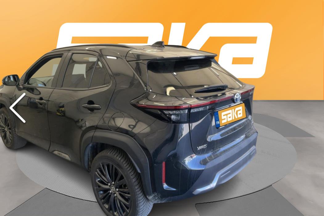 TOYOTA Yaris Cross 2024