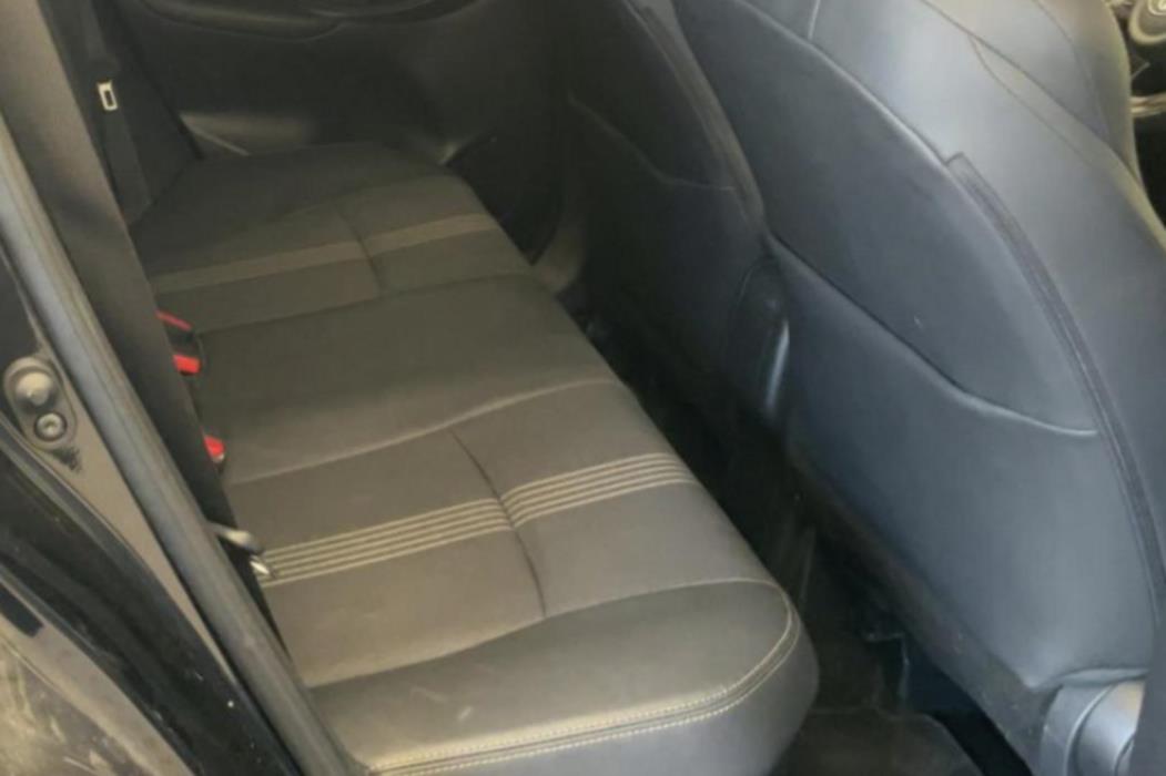 TOYOTA Yaris Cross 2024