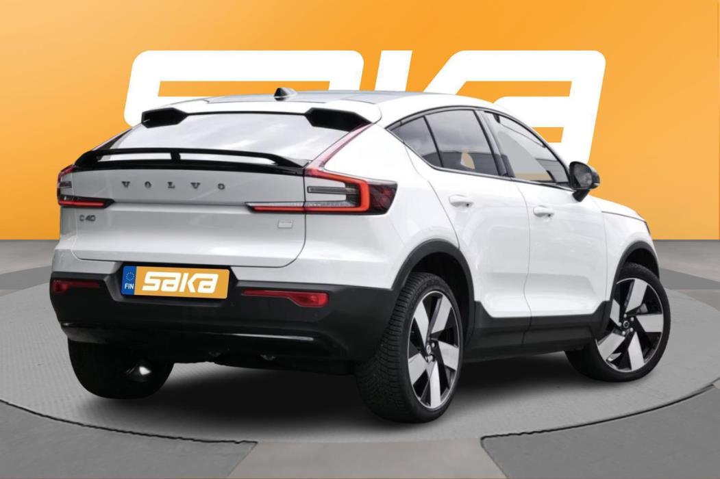 VOLVO C40 2023