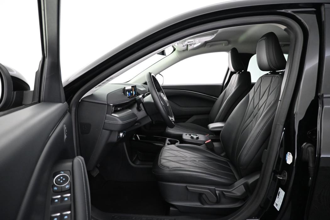 FORD Mustang Mach-E 2021