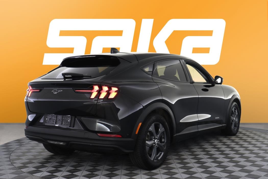 FORD Mustang Mach-E 2021