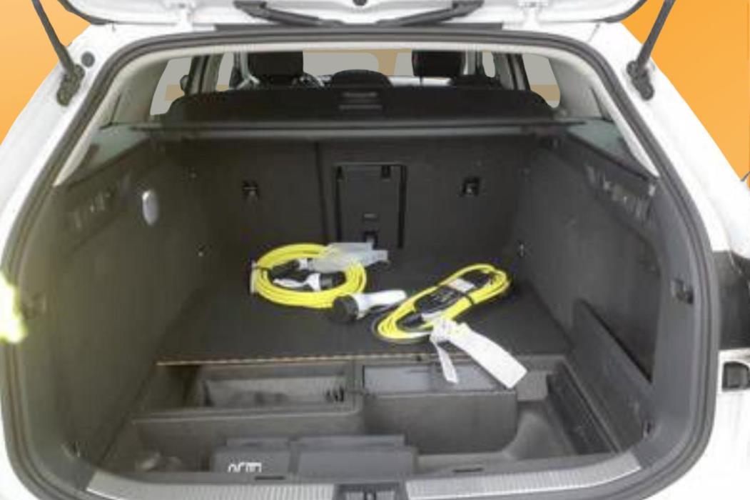 VOLKSWAGEN Passat 2025