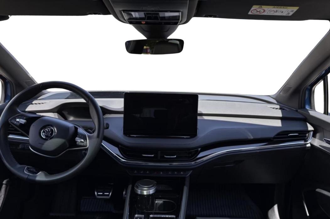 SKODA Enyaq 2025