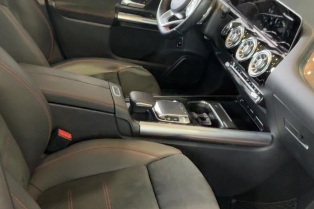 MERCEDES-BENZ B 2020