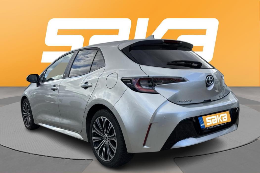 TOYOTA Corolla 2023