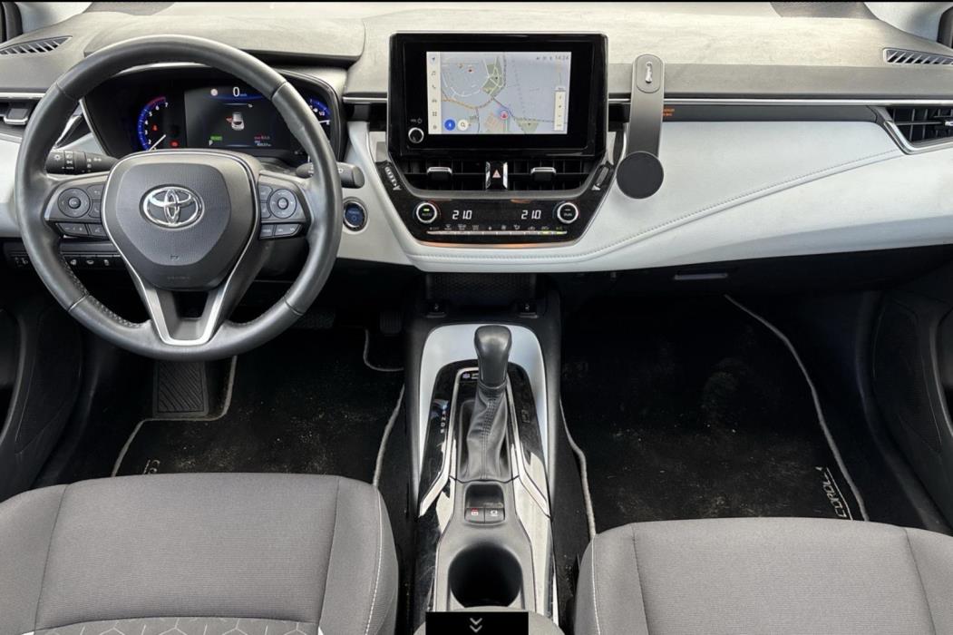 TOYOTA Corolla 2023