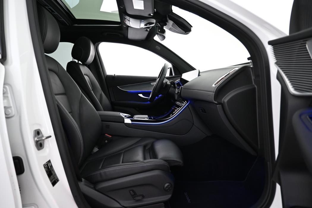 MERCEDES-BENZ EQC 2023