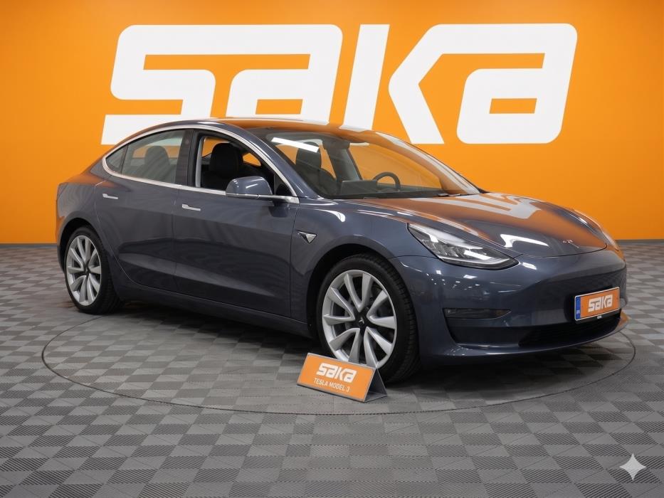 TESLA Model 3 2020