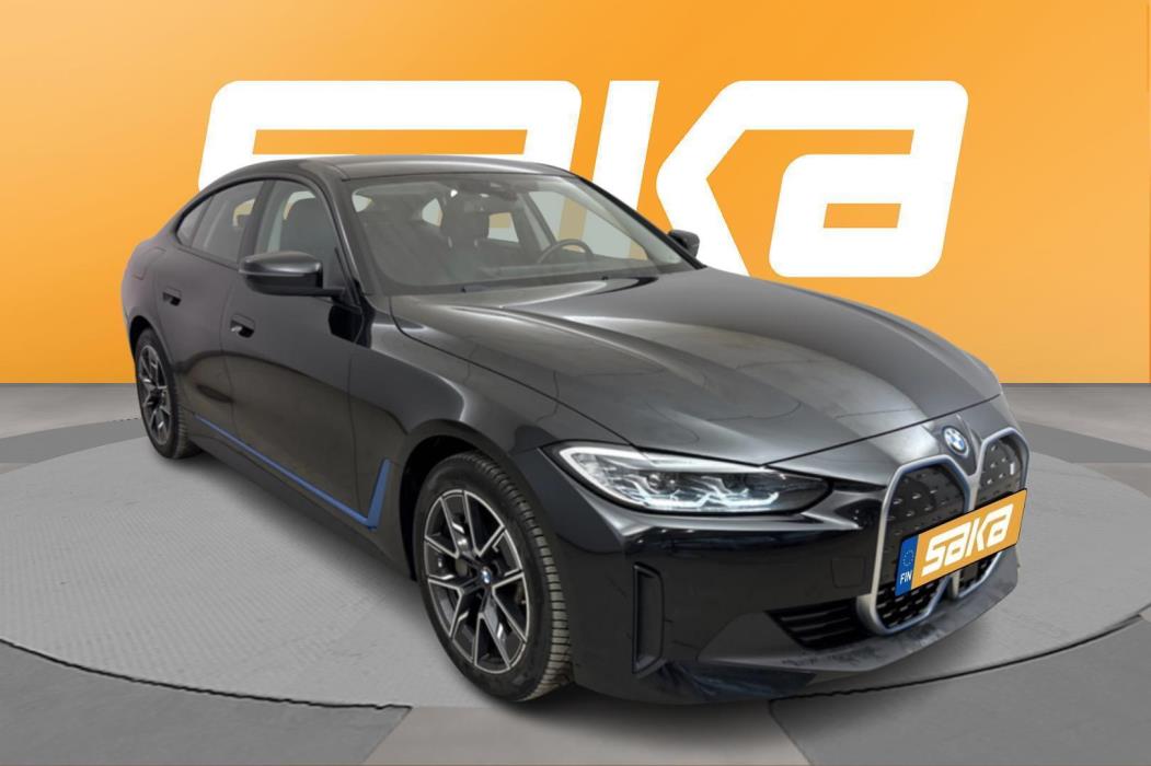 BMW i4 2023