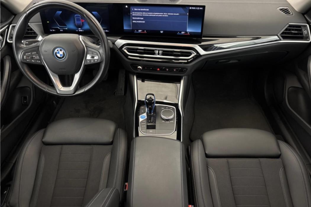 BMW i4 2023