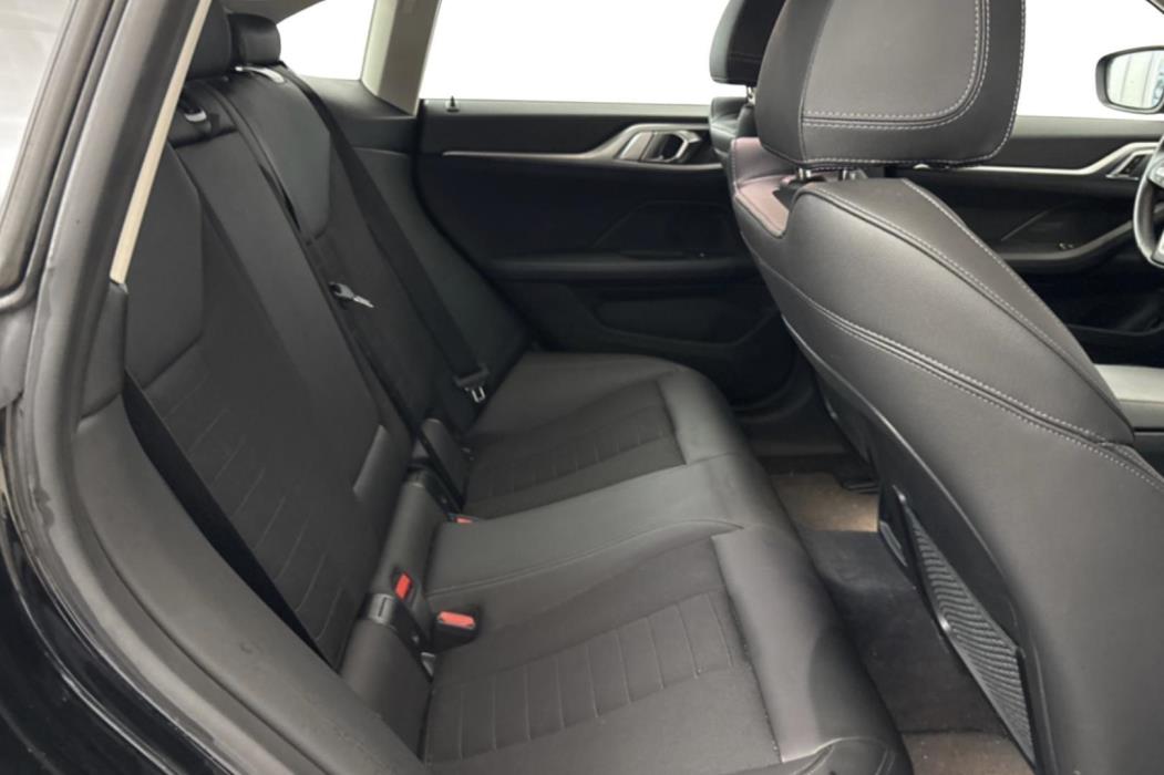 BMW i4 2023
