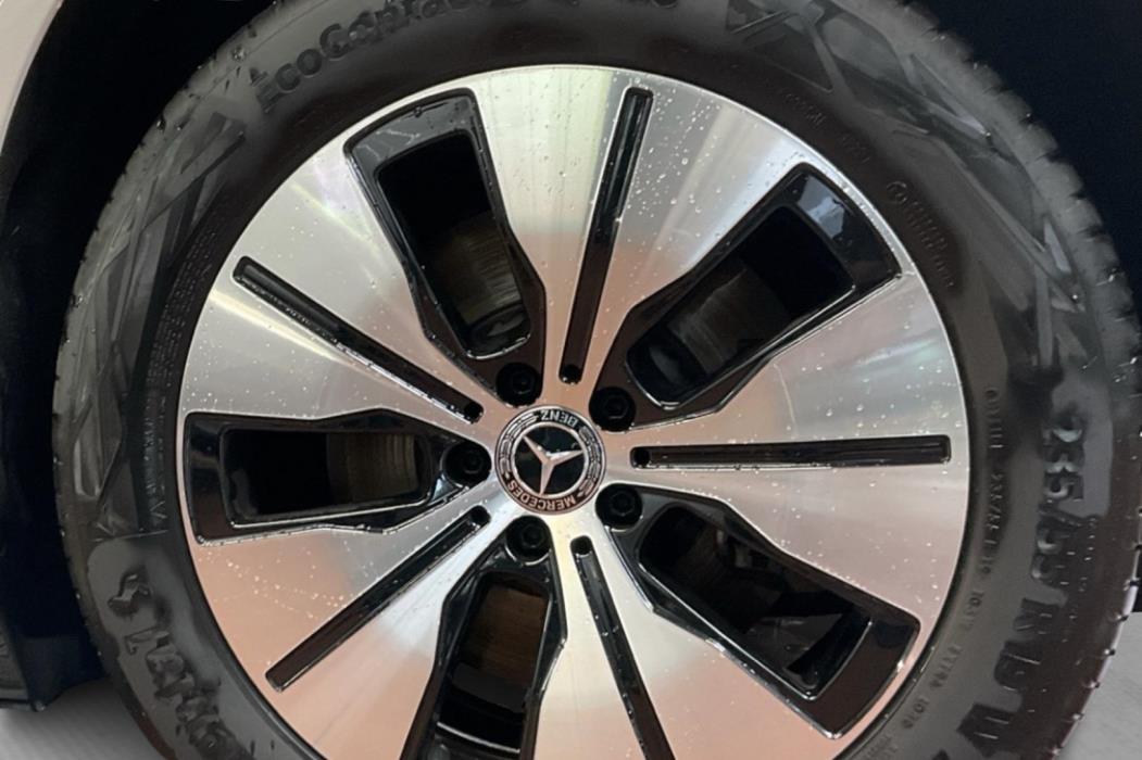 MERCEDES-BENZ EQC 2023