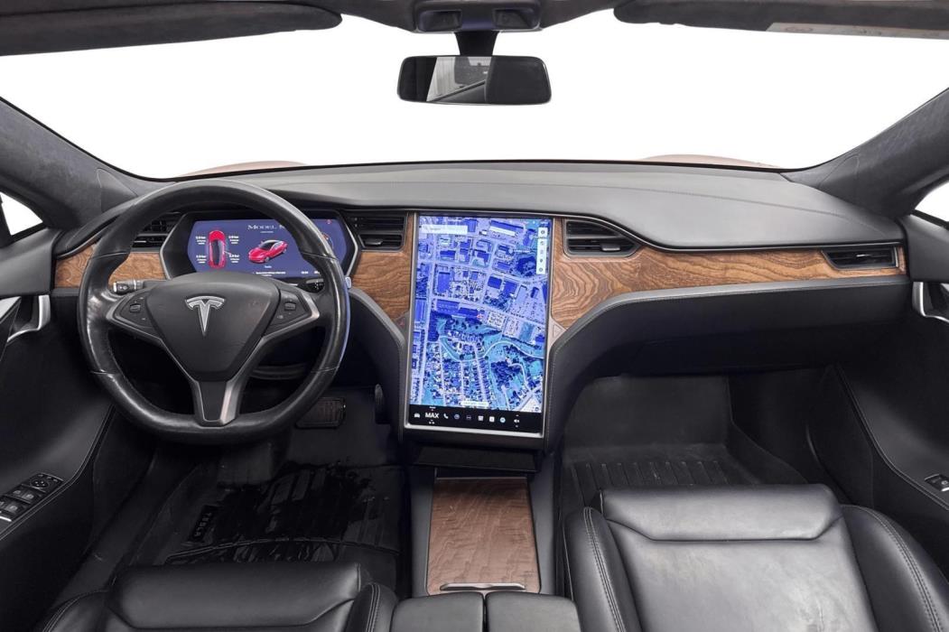TESLA Model S 2020