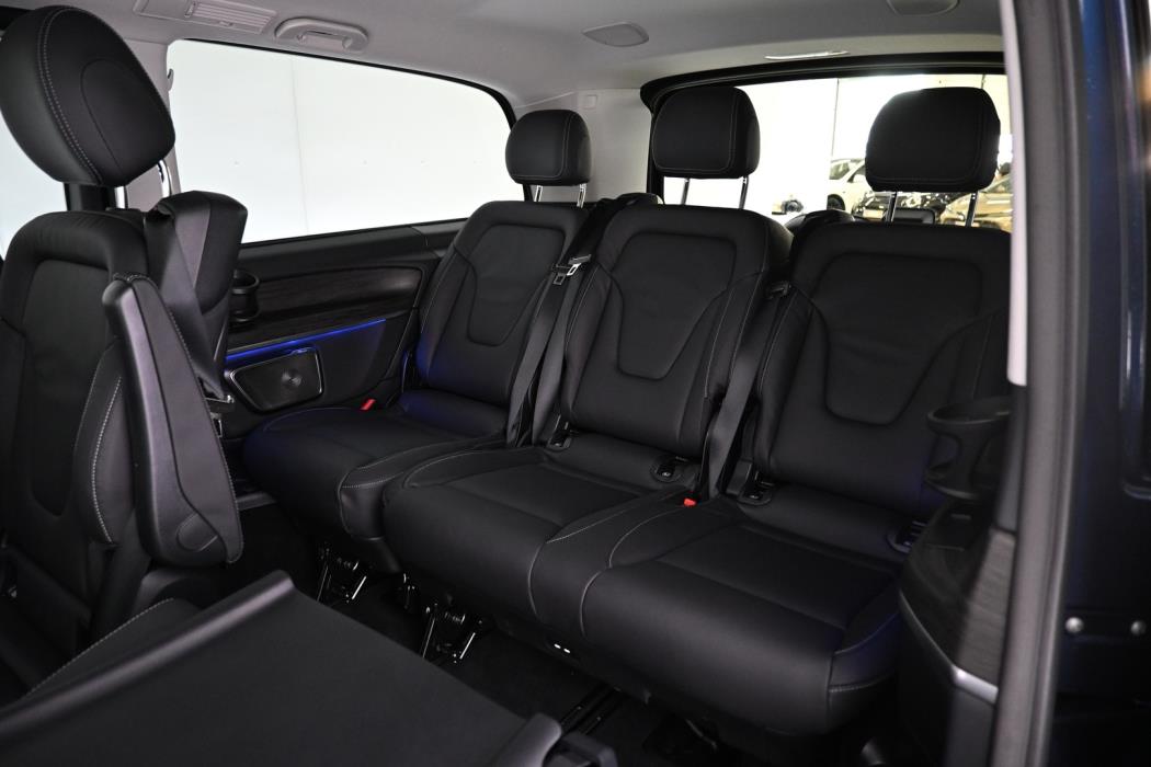 MERCEDES-BENZ EQV 2026