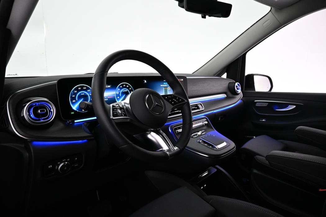 MERCEDES-BENZ EQV 2026