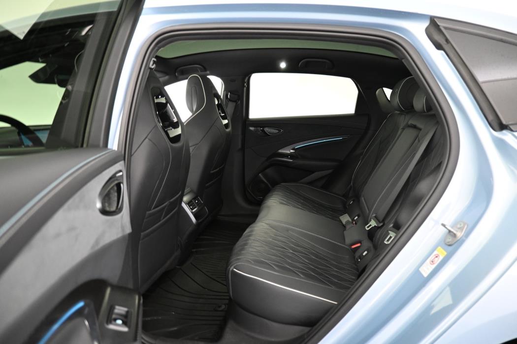 BYD SEAL 2025