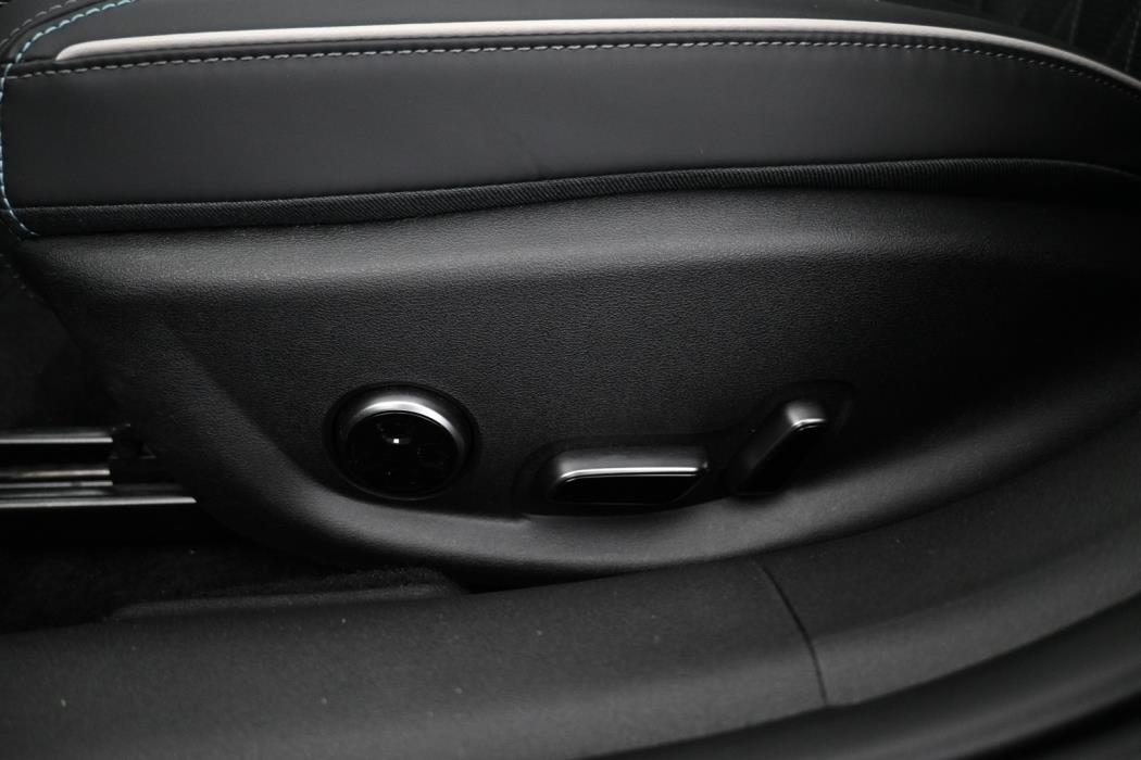 BYD SEAL 2025