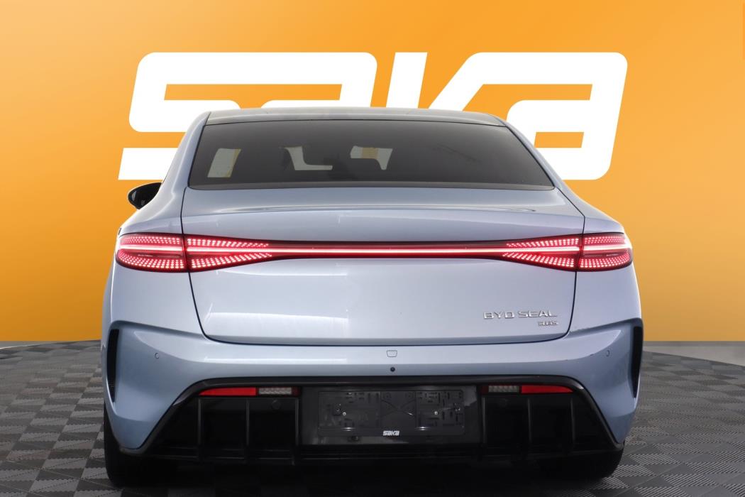 BYD SEAL 2025