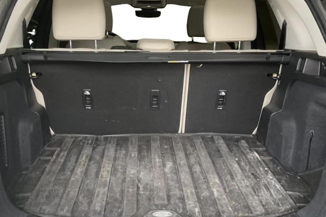 LAND ROVER Discovery Sport 2025