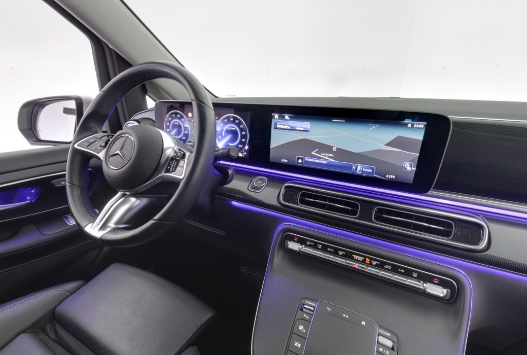 MERCEDES-BENZ EQV 2025