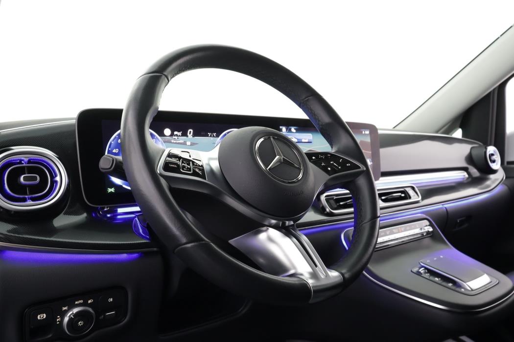 MERCEDES-BENZ EQV 2025
