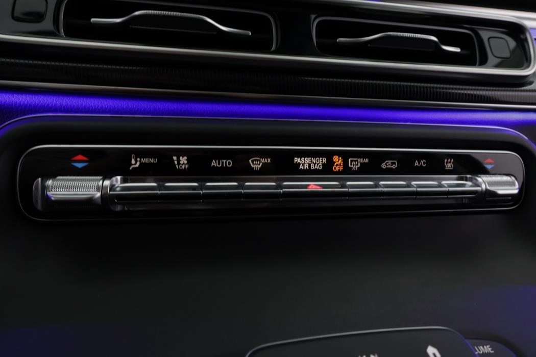 MERCEDES-BENZ EQV 2025