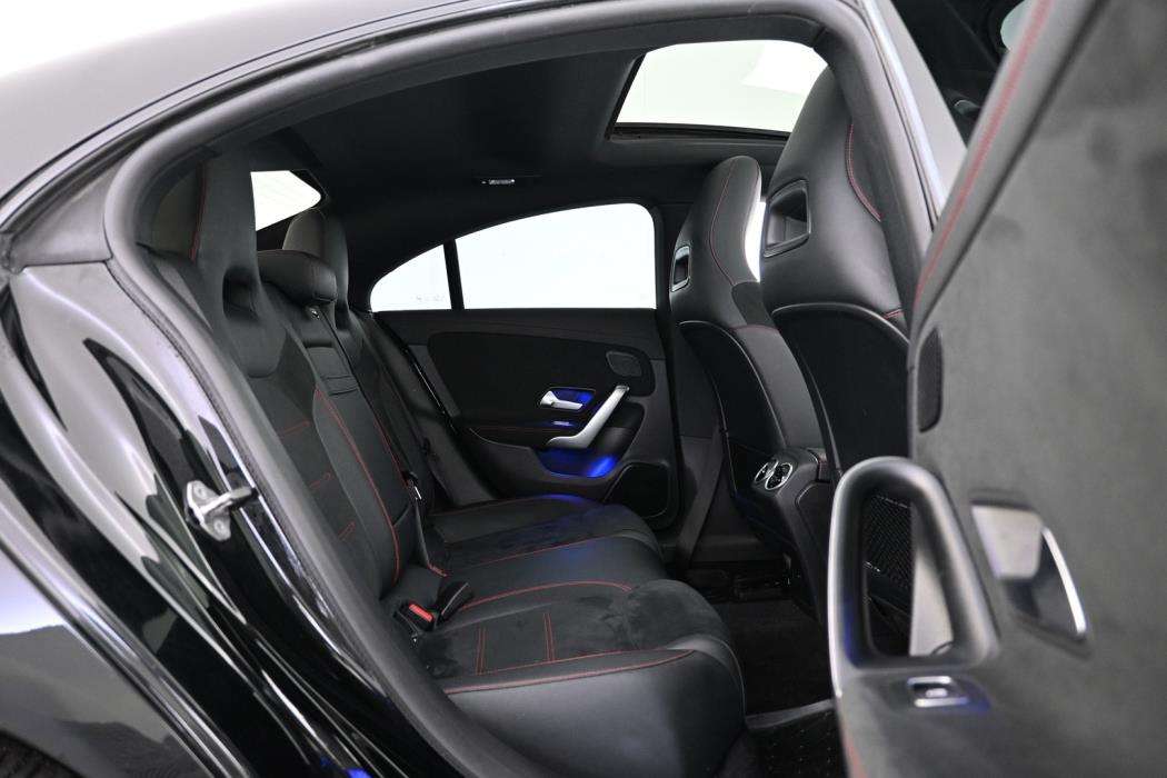 MERCEDES-BENZ CLA 2022