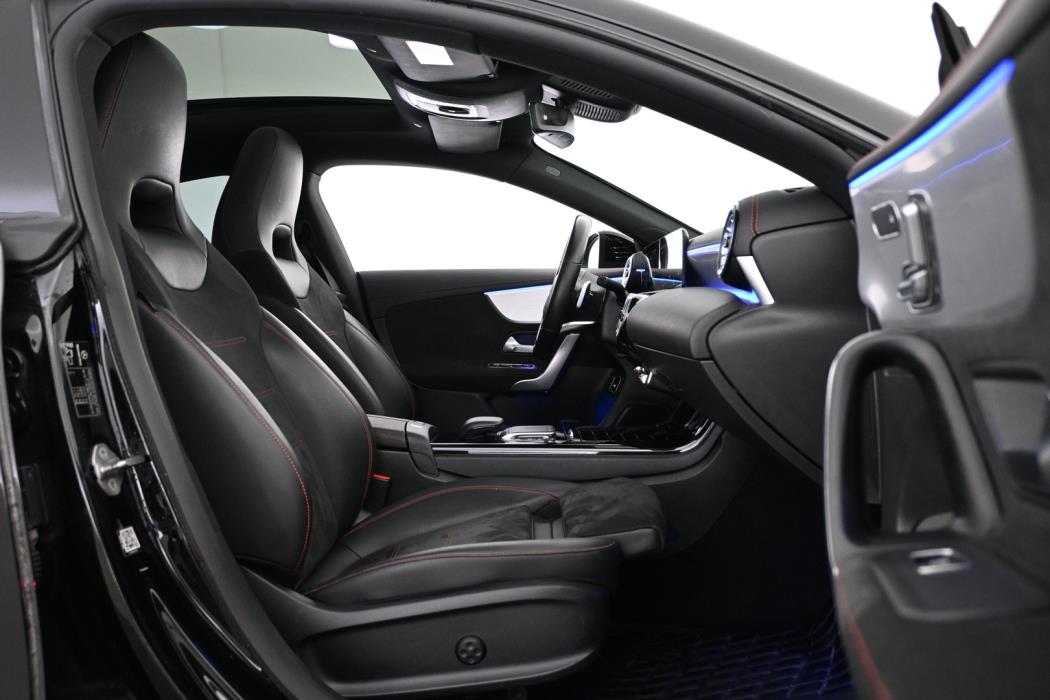 MERCEDES-BENZ CLA 2022