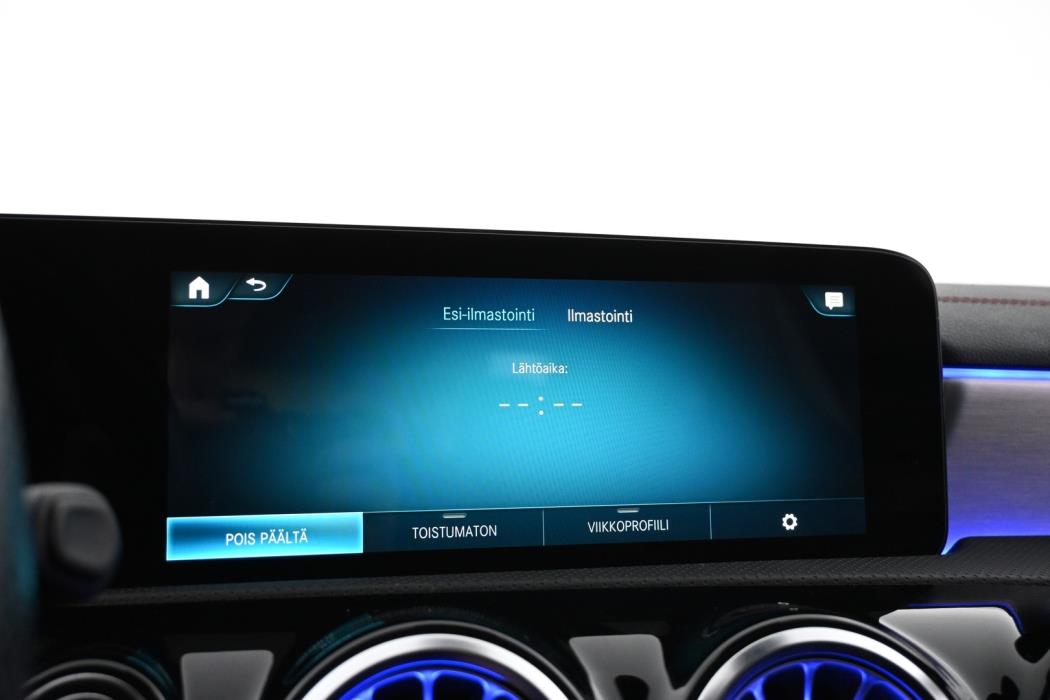 MERCEDES-BENZ CLA 2022