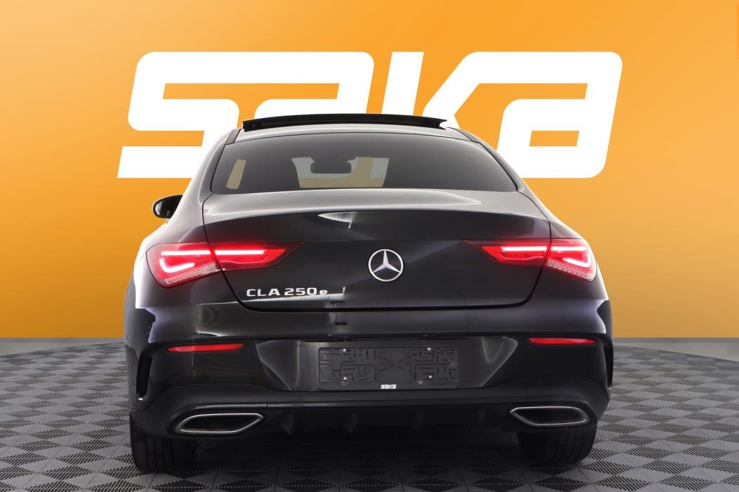 MERCEDES-BENZ CLA 2022