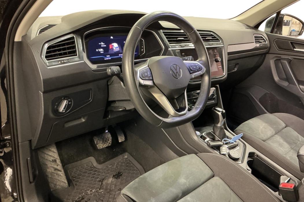 VOLKSWAGEN Tiguan 2020