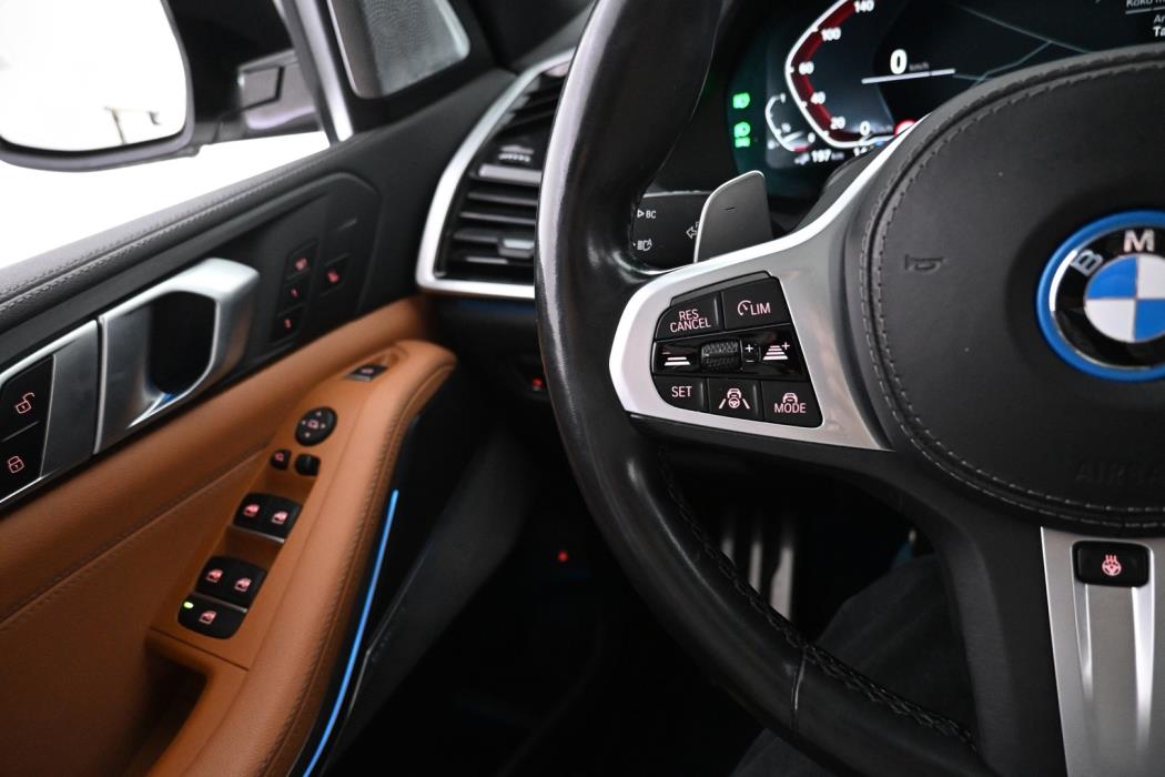 BMW X5 2021