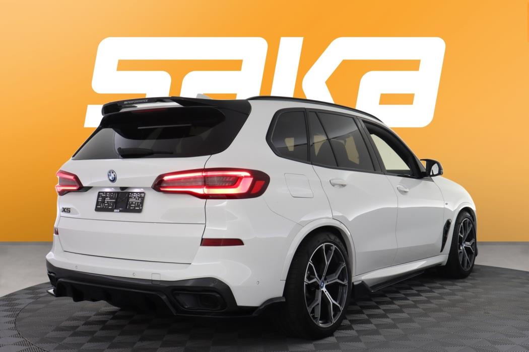 BMW X5 2021