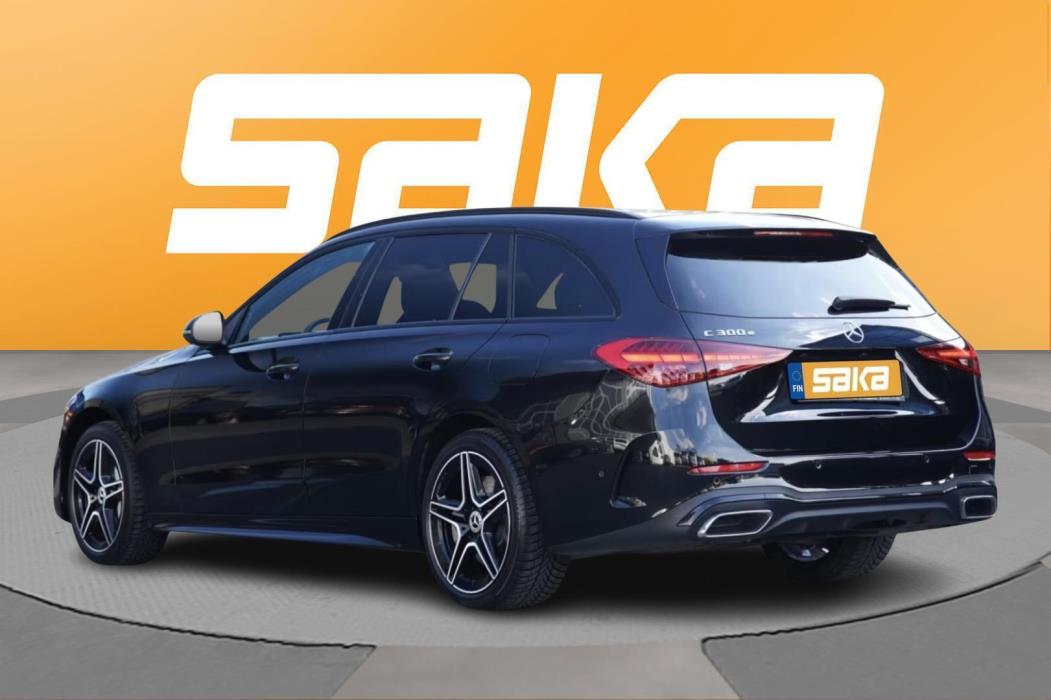 MERCEDES-BENZ C 2023