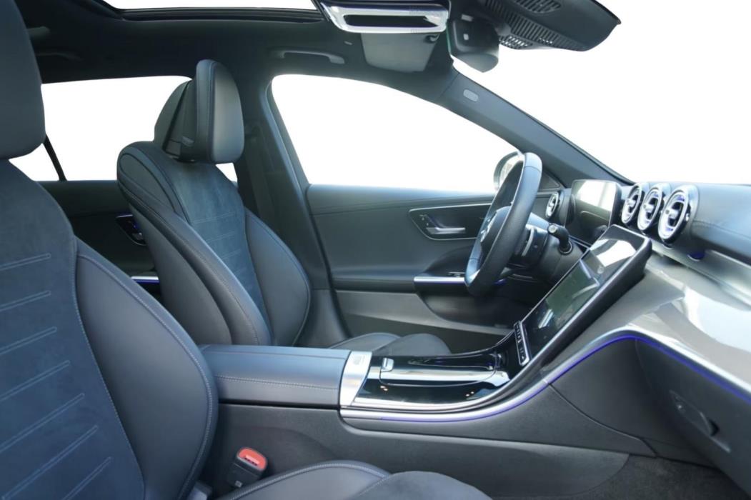 MERCEDES-BENZ C 2023