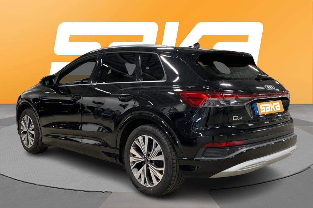 AUDI Q4 e-tron 2023