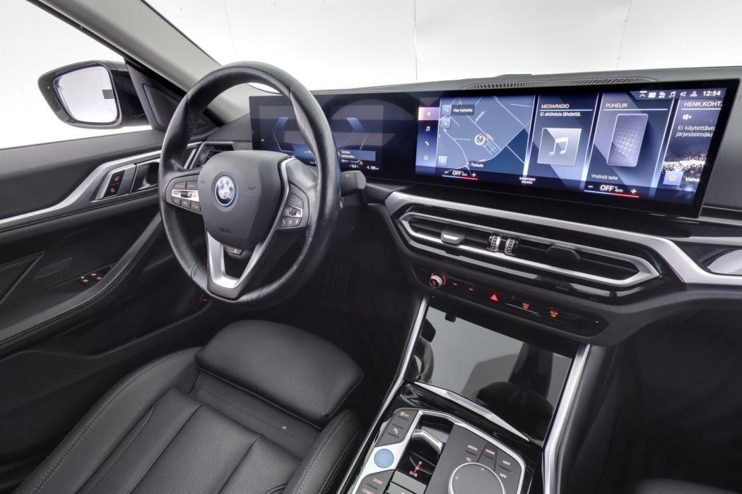 BMW i4 2024