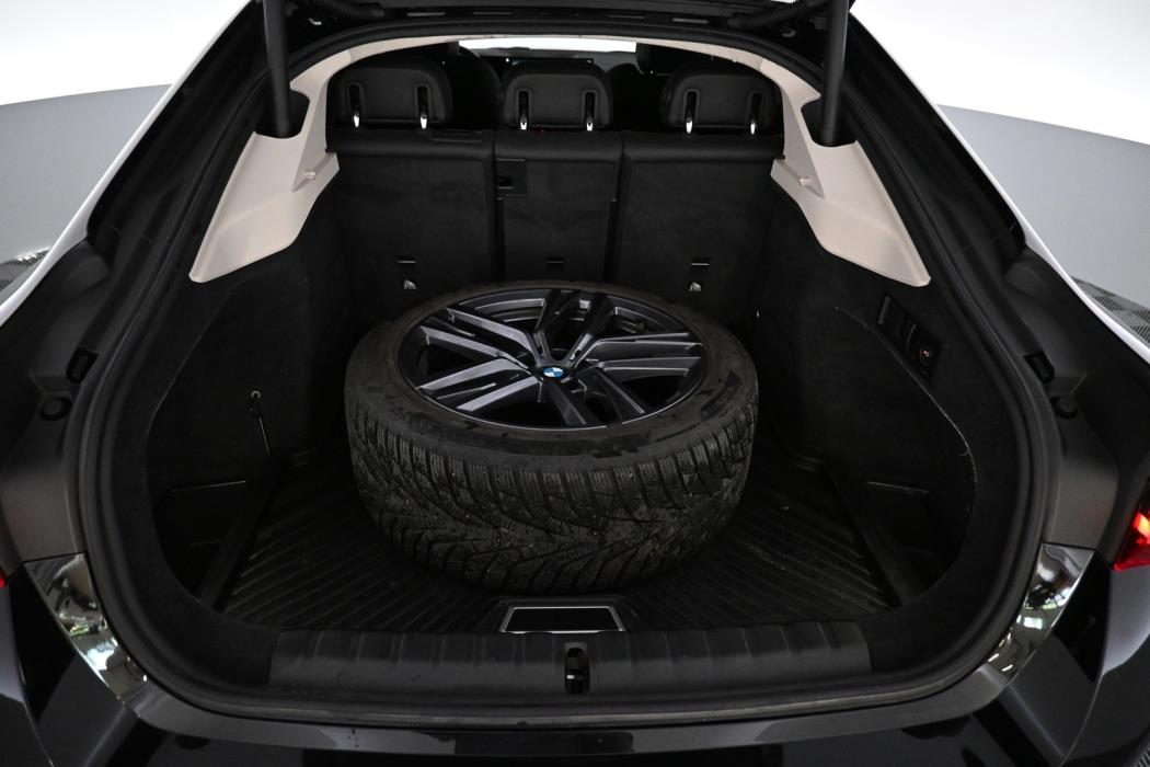 BMW i4 2024