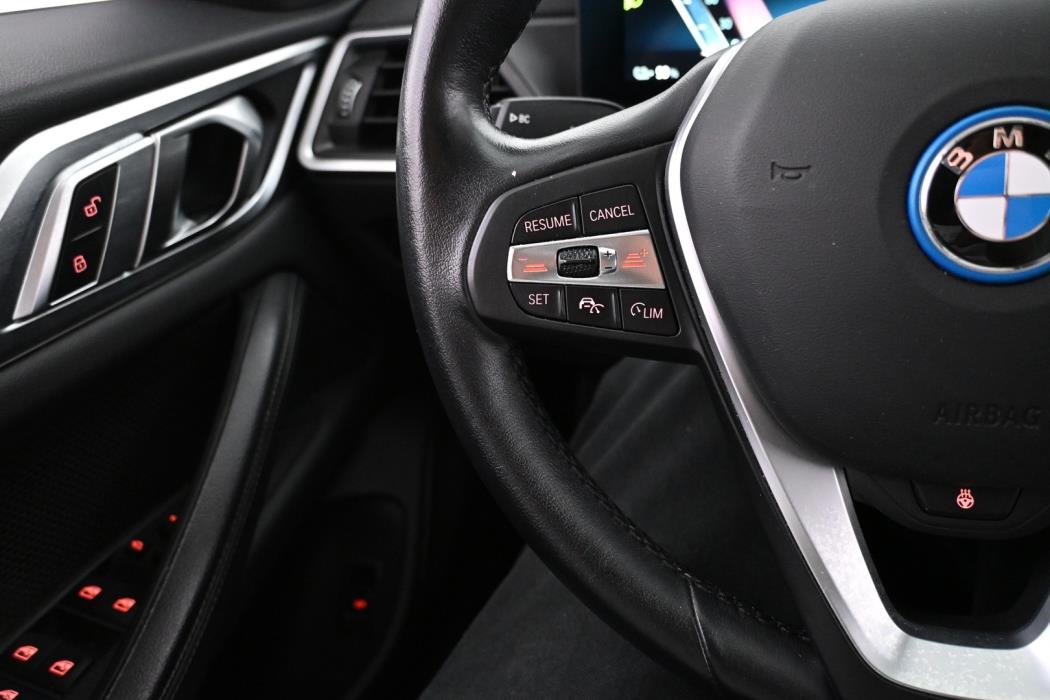 BMW i4 2024
