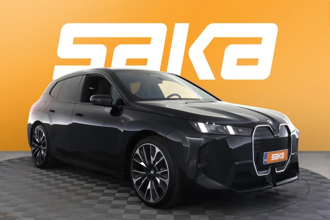 BMW iX 2025